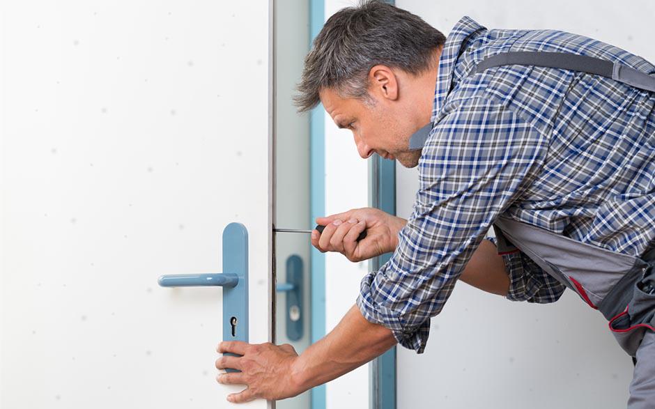 Allauch changer verrou porte